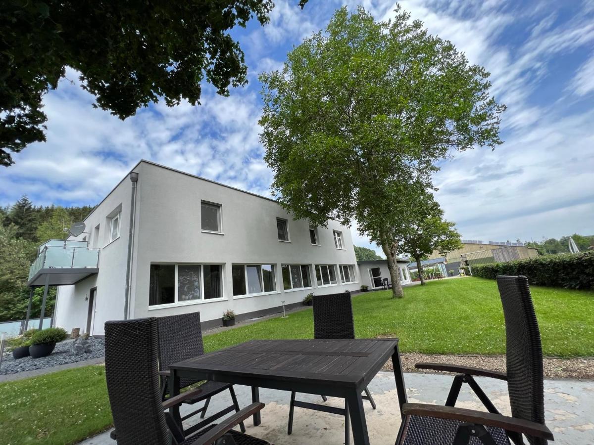 Landferien Eifel Apartment Pittenbach Bagian luar foto